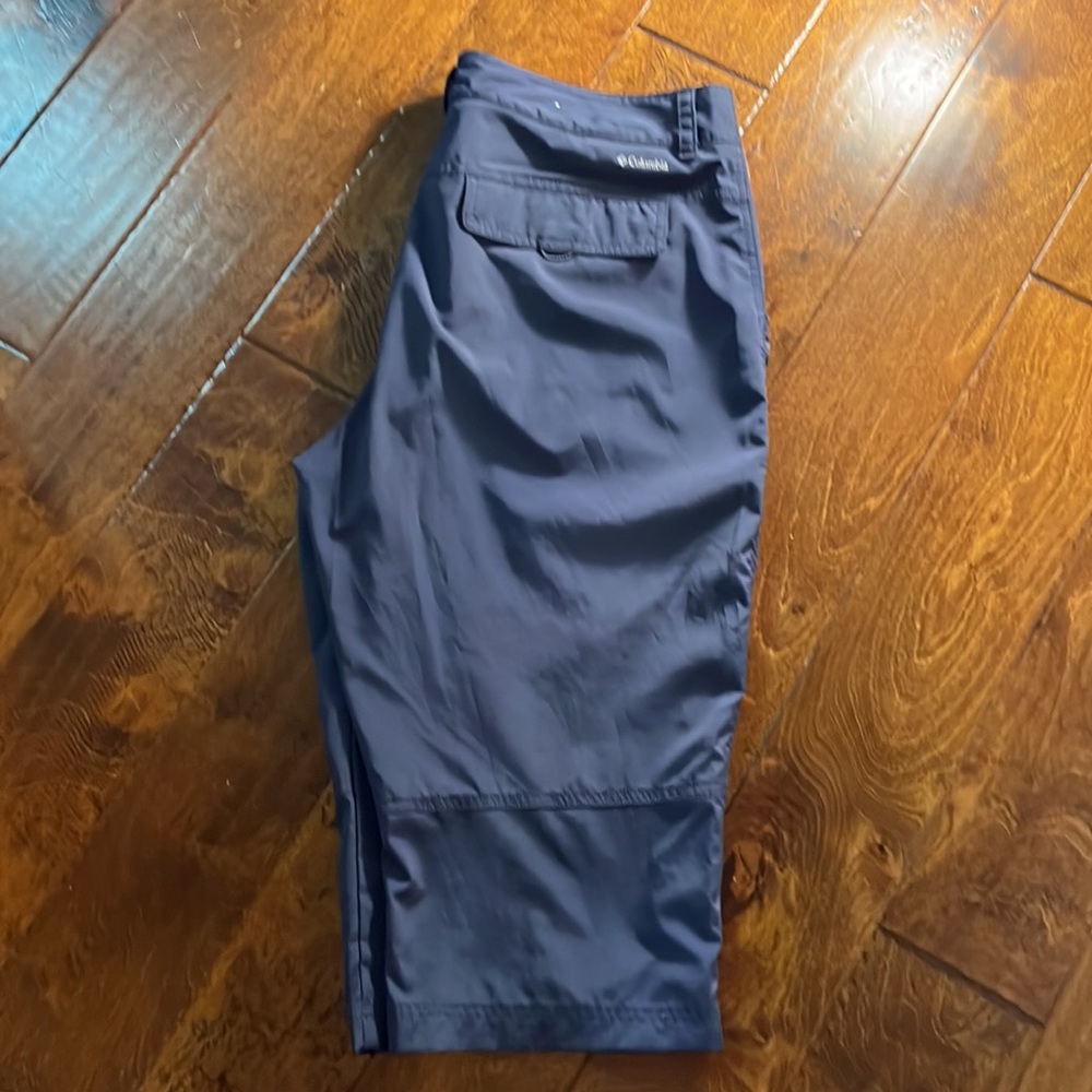 Columbia Omni-Shield capris NWOT - Picture 4 of 8